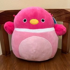 8” Della Squishmallows